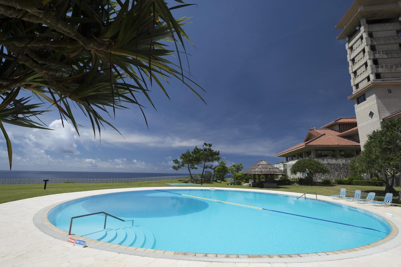 The Southern Links Resort Hotel Yaese Exterior foto